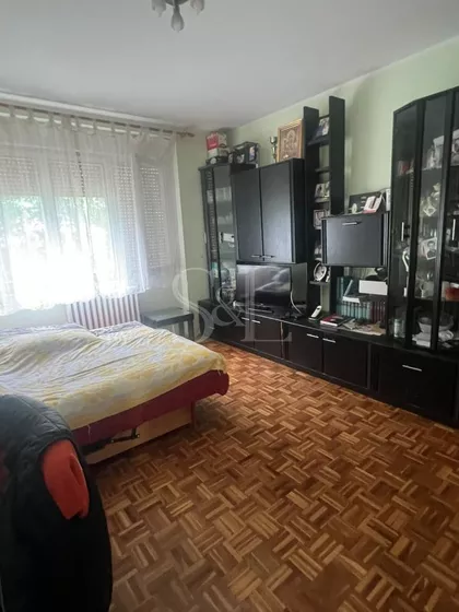 Nova Selenča | 4zida.rs