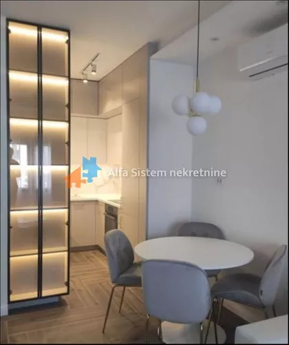 Južni Bulevar | 4zida.rs