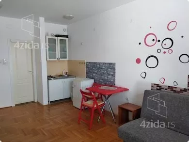 Garsonjera | 4zida