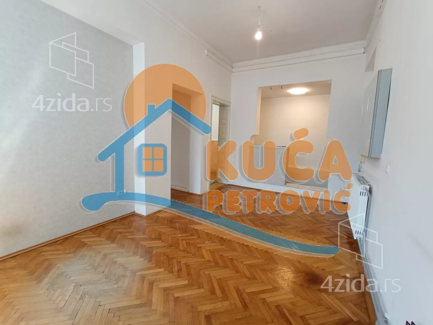 Lokal | 4zida