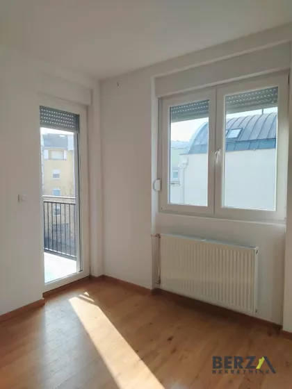 Bulevar Patrijarha Pavla (Somborski Bulevar) | 4zida.rs