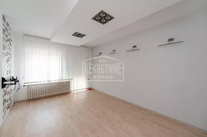 Mali Radanovac | 4zida.rs