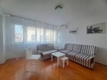 Gospodar Jovanova | 4zida.rs