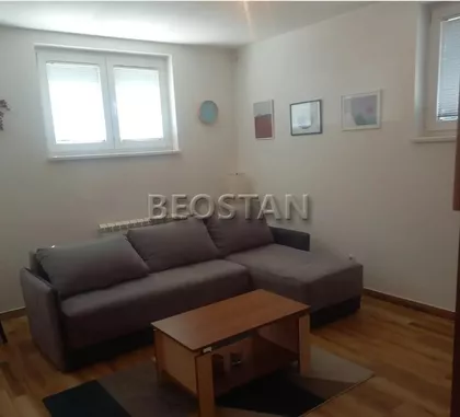 Laze Jovanovica Porcija | 4zida.rs