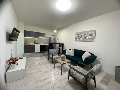 Bulevar Nemanjića 84 | 4zida.rs