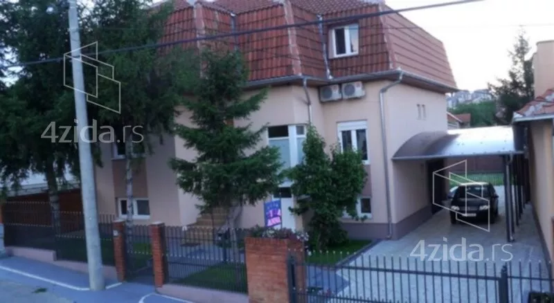 Kuća | 4zida