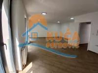 Lokal | 4zida