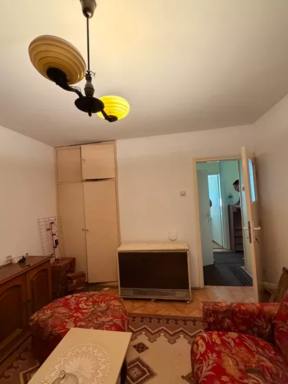 Trg Učitelj Tase 3 | 4zida.rs