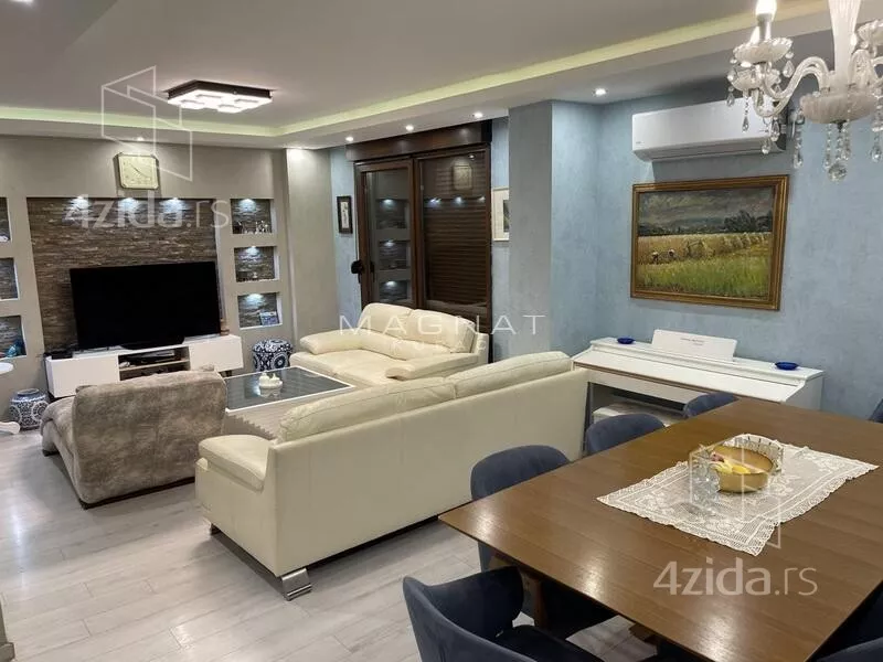 Troiposoban stan | 4zida