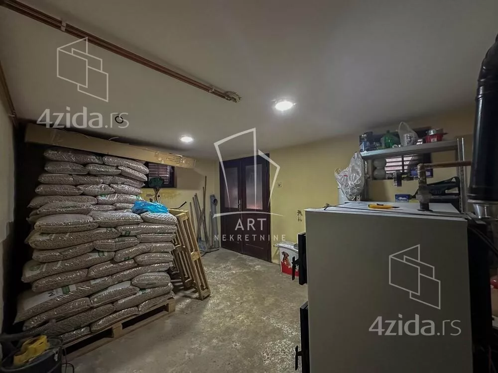 3-etažna kuća | 4zida