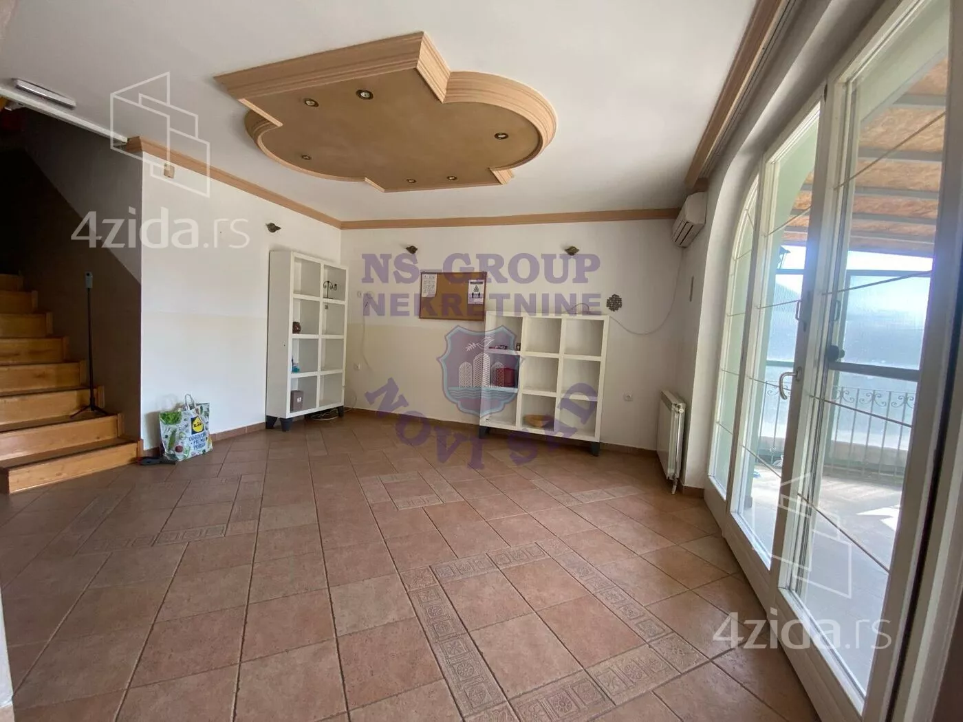 3-etažna kuća | 4zida