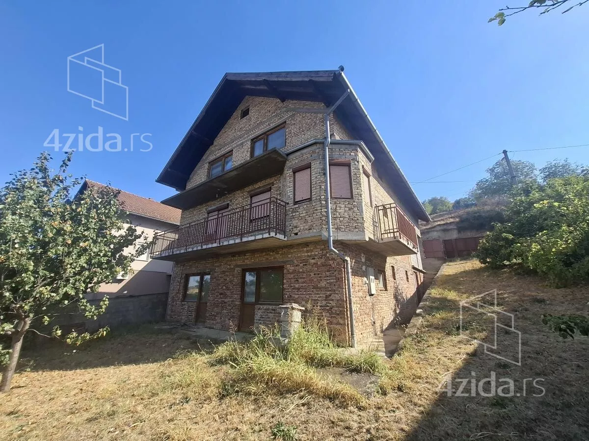 Kuća | 4zida