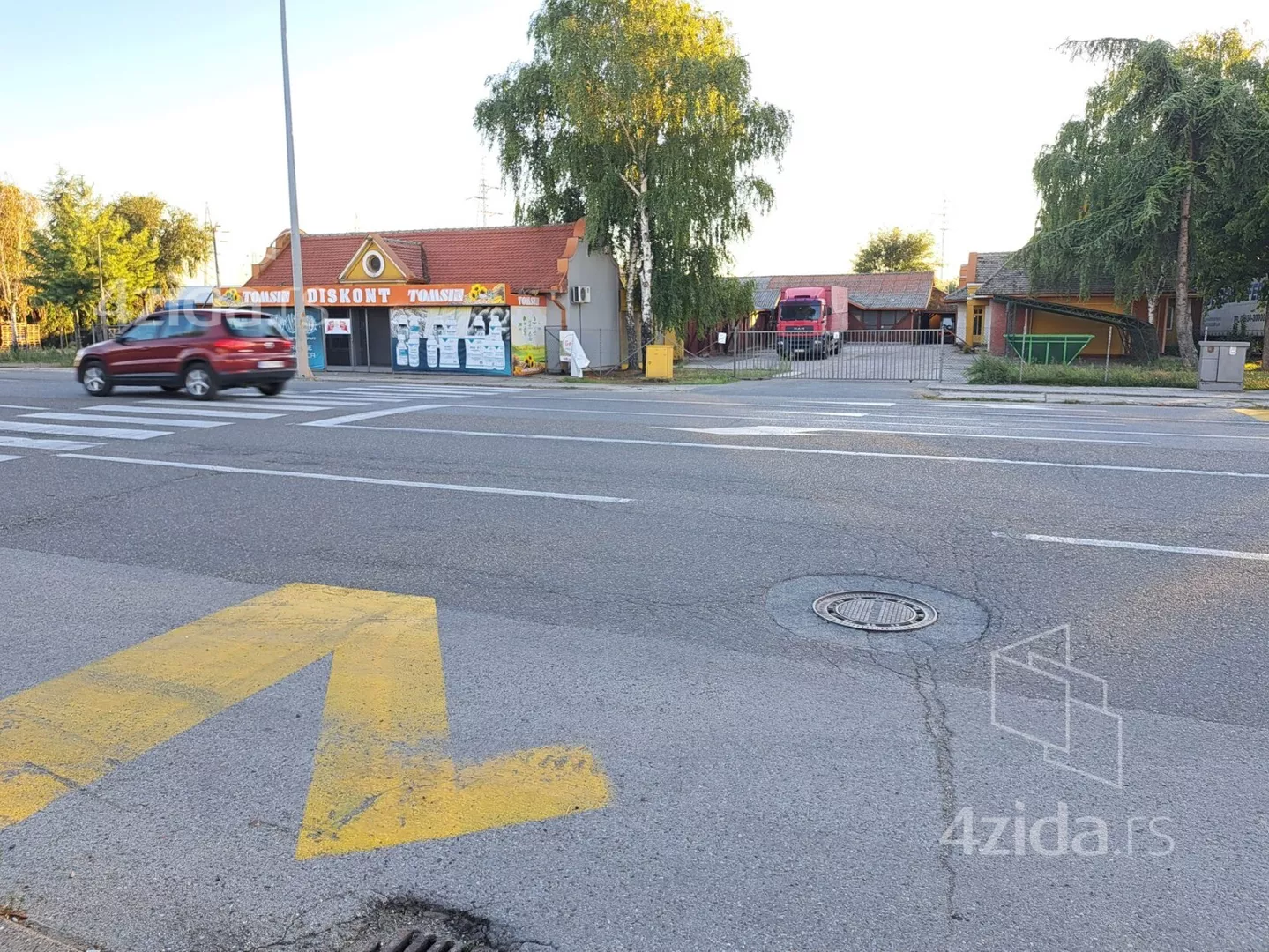 Poslovni prostor | 4zida