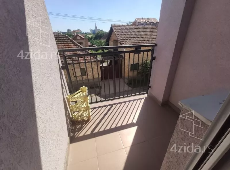 Garsonjera | 4zida