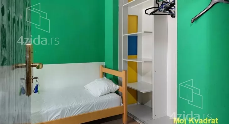 Šestosoban stan | 4zida