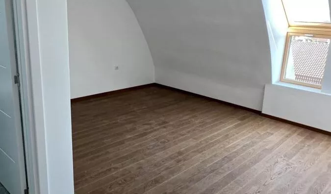 Šestosoban stan | 4zida