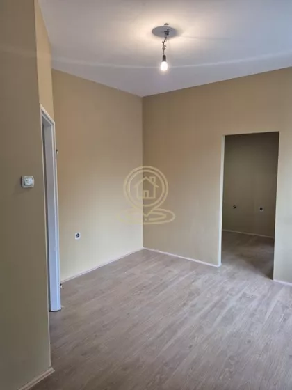 Dom Zdravlja | 4zida.rs