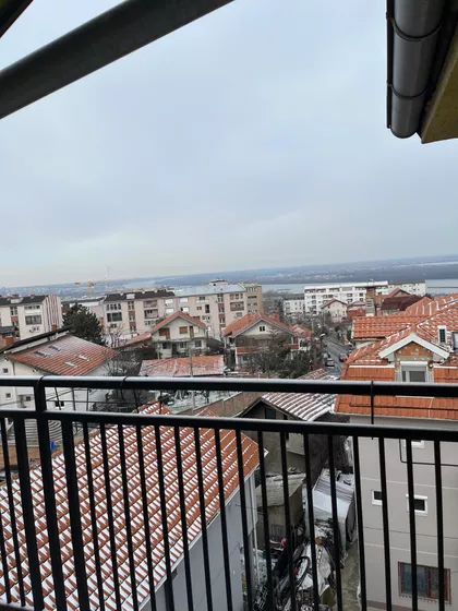 Ratka Sarića 2 | 4zida.rs