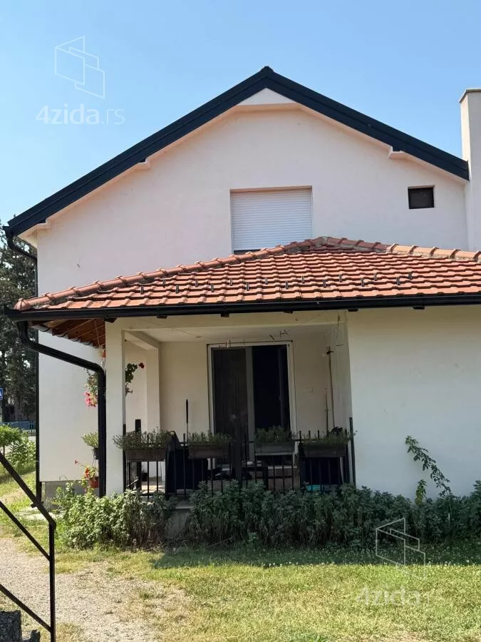 Kuća | 4zida