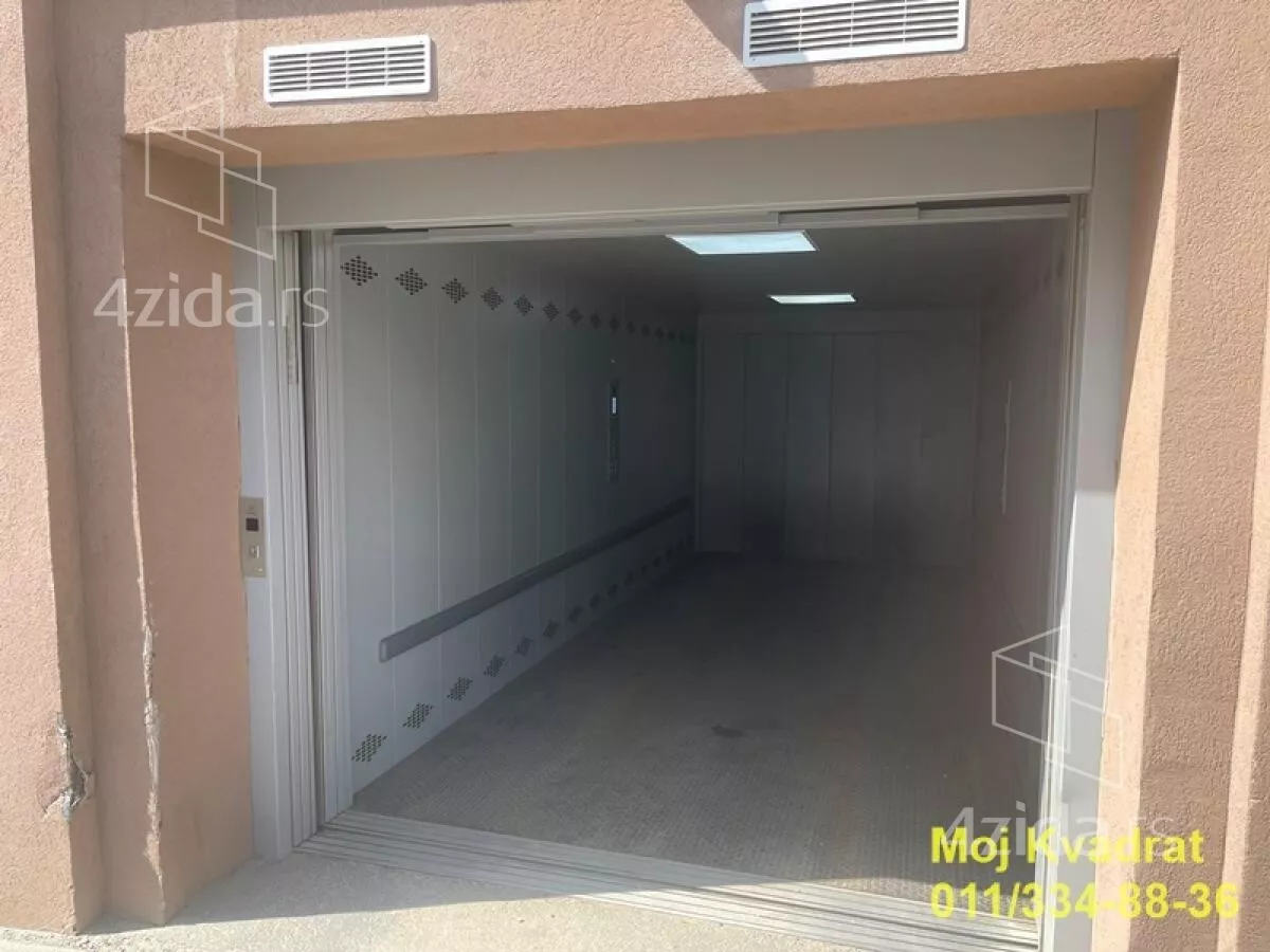 Garaža/Parking | 4zida