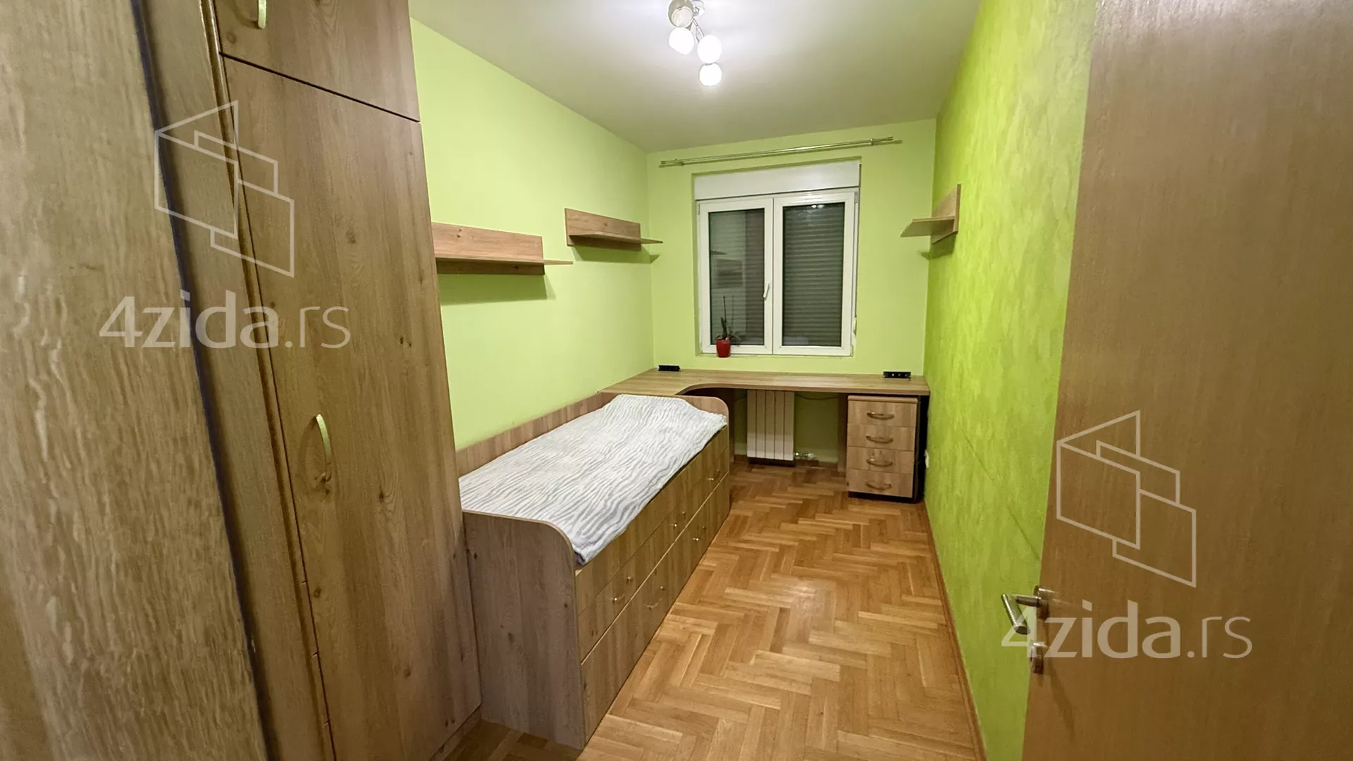Četvorosoban stan | 4zida