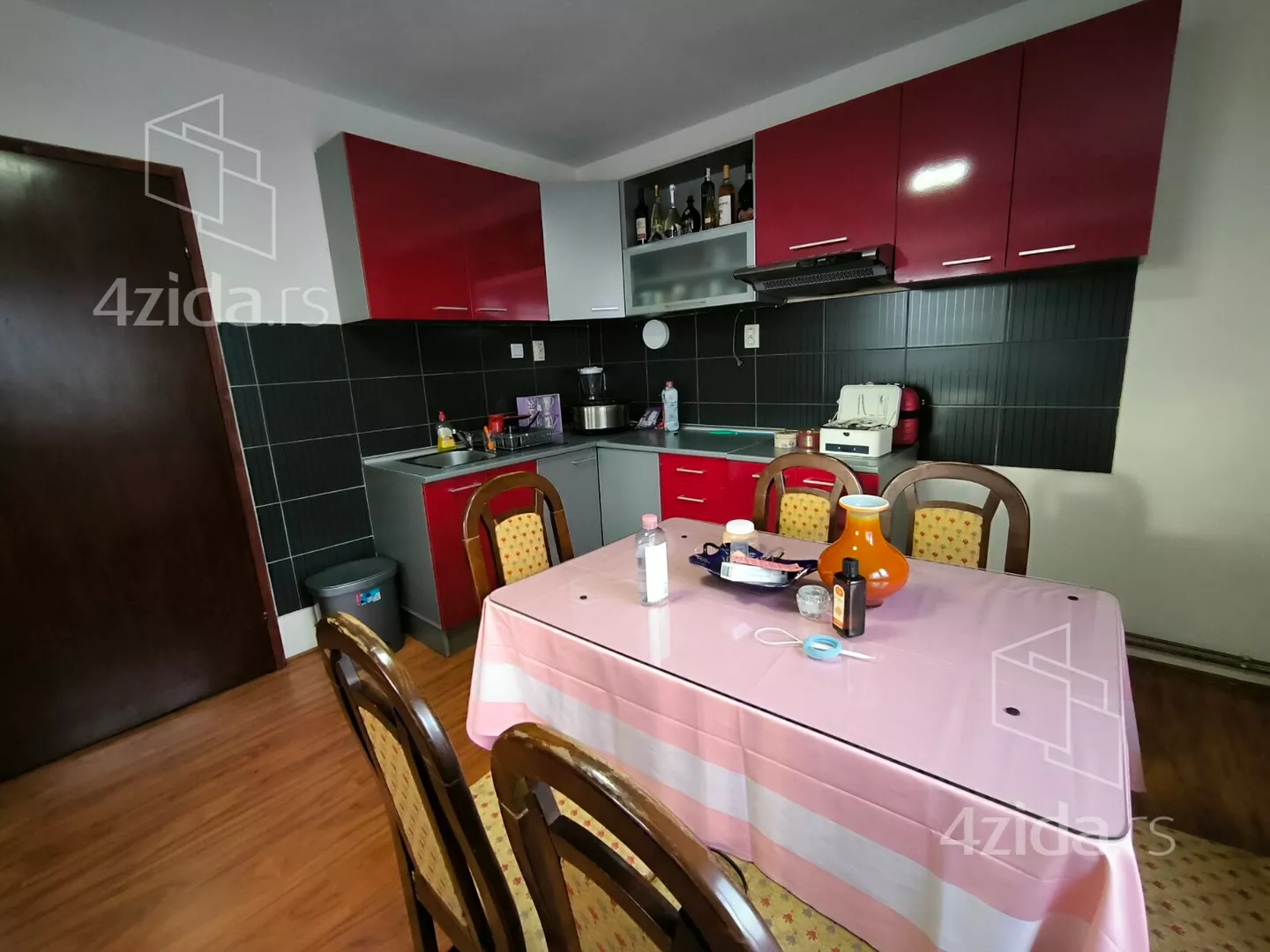 3-etažna kuća | 4zida