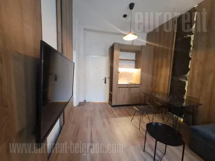 KNEZ MIHAILOVA | 4zida.rs