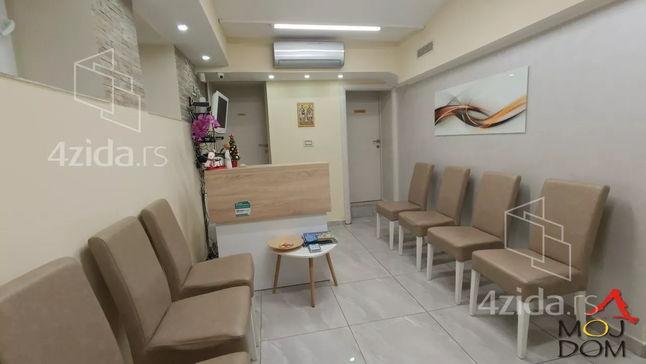Poslovni prostor | 4zida