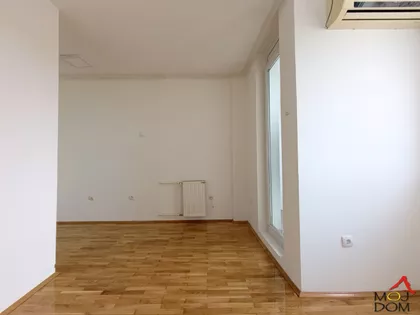 Novo Naselje | 4zida.rs