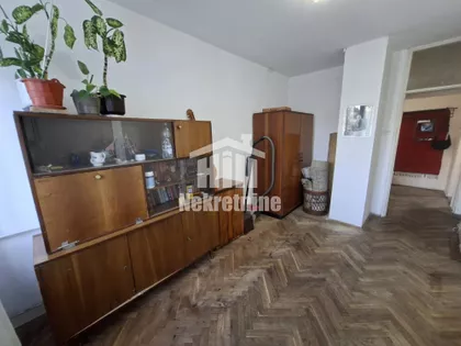 Dobrinovićeva | 4zida.rs
