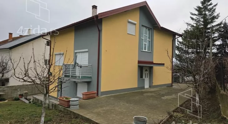 3-etažna kuća | 4zida