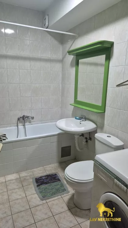 RADNIČKA | 4zida.rs