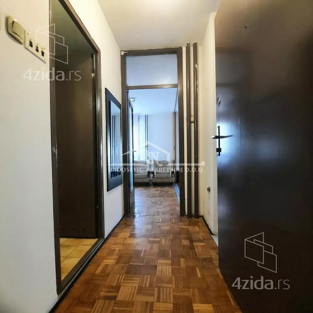 Garsonjera | 4zida