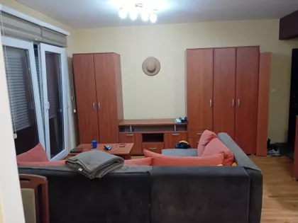 Romanijska 20 | 4zida.rs