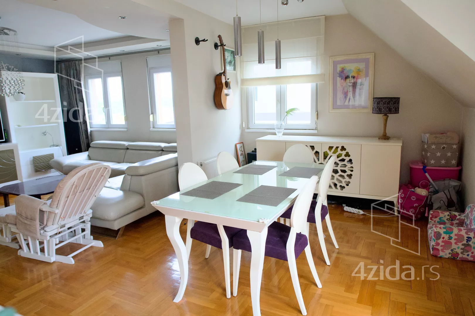 Troiposoban stan | 4zida