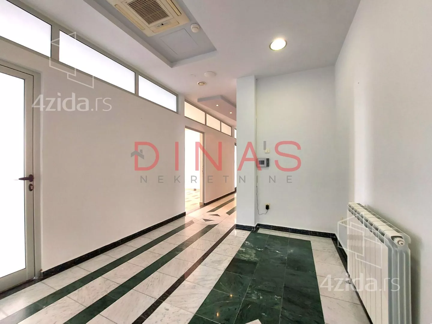 Poslovni prostor | 4zida