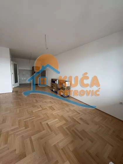Cara Dušana | 4zida.rs