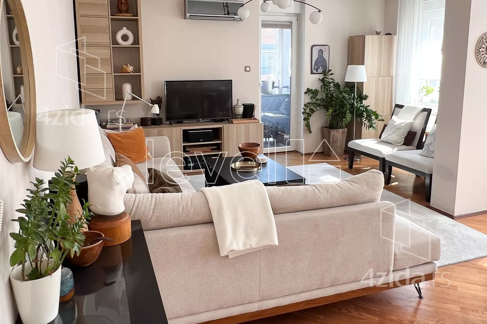 Četvorosoban stan | 4zida