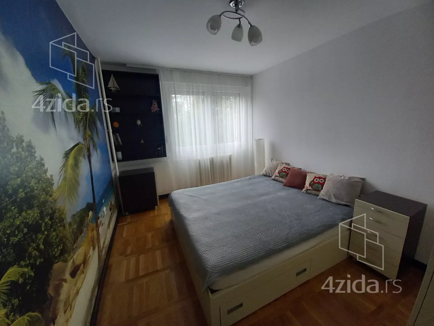 Troiposoban stan | 4zida