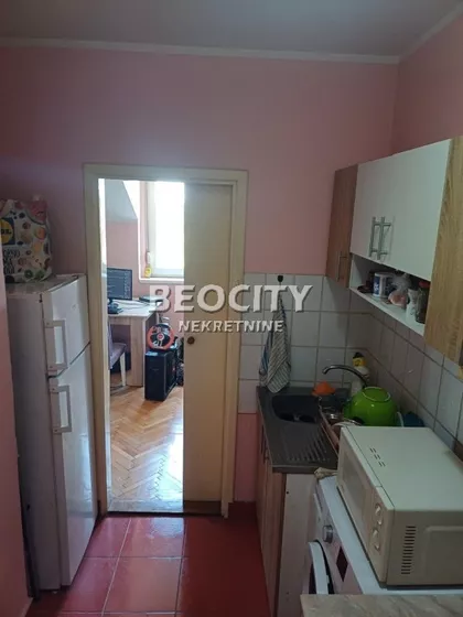 Save Ljubojeva 4 | 4zida.rs