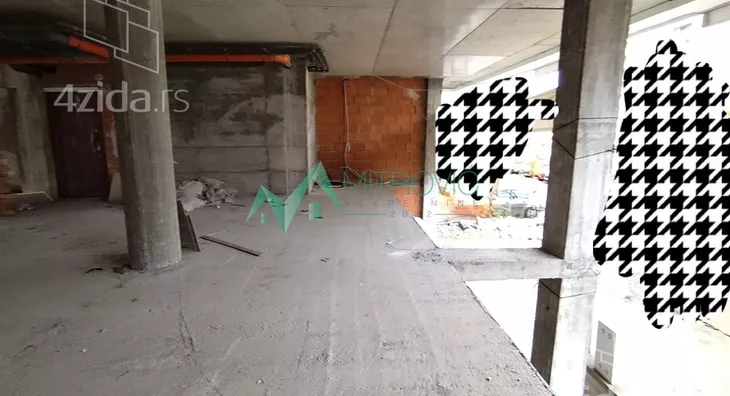 Poslovni prostor | 4zida