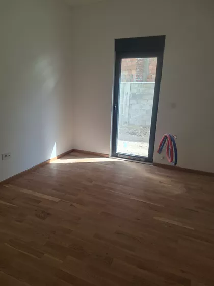 Pregrevica | 4zida.rs