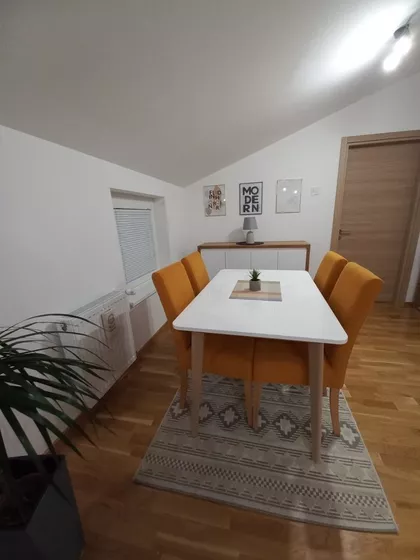 Jugovićevo | 4zida.rs