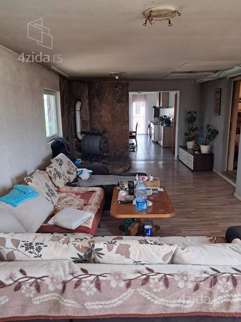 3-etažna kuća | 4zida