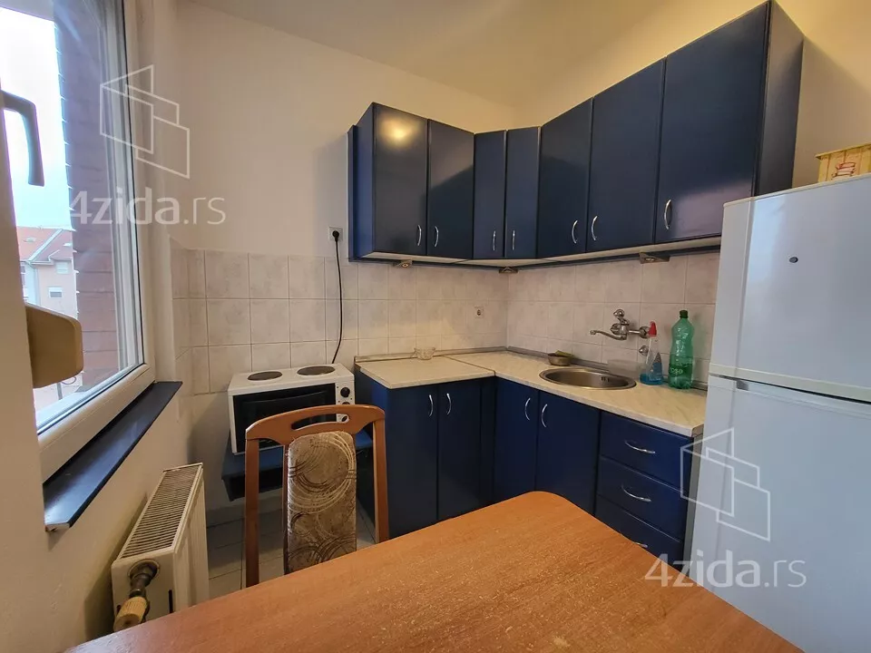 Garsonjera | 4zida