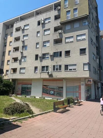 Braće Ribnikar | 4zida.rs