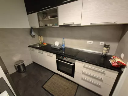 Omladinskih brigada | 4zida.rs