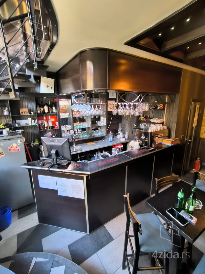 Ugostiteljski objekat | 4zida