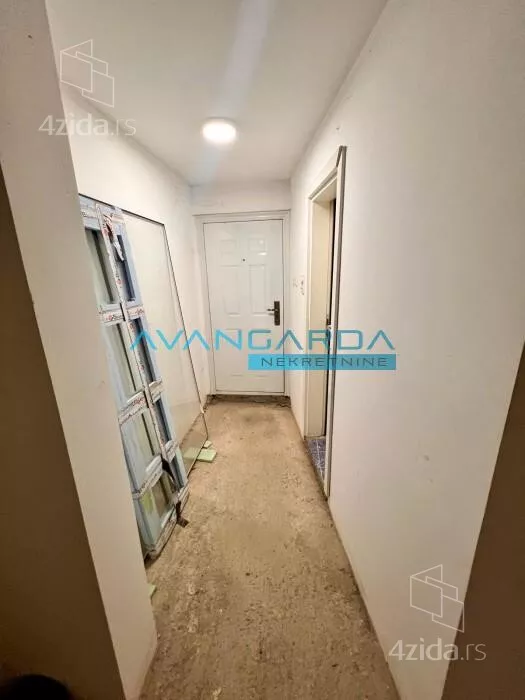 Kancelarija | 4zida