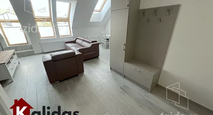 Šestosoban stan | 4zida